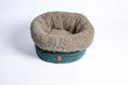 Afbeelding geladen in Galerij-viewer, POOCH POUCH Limited Edition hondenmand