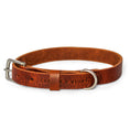 Afbeelding geladen in Galerij-viewer, No Fuss brown leather dog collar made from 100% vegetable-tanned Italian leather with metal buckle and ring