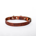 Afbeelding geladen in Galerij-viewer, No Fuss Halsband Hond Leer Bruin - Cooper & Quint