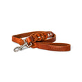 Afbeelding geladen in Galerij-viewer, Brown twisted leather dog leash with metal clasp and Cooper & Quint branding
