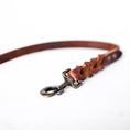 Afbeelding geladen in Galerij-viewer, Twisted Hondenriem Bruin - Cooper & Quint
