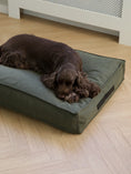 Afbeelding geladen in Galerij-viewer, Orthopedische Hondenkussen Hygge Forrest