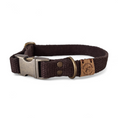 Afbeelding geladen in Galerij-viewer, Hemp dog collar in chestnut brown with durable metal hardware and adjustable strap.
