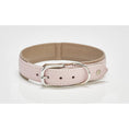 Afbeelding geladen in Galerij-viewer, Puppy halsband AMICI RozeBij de AMICI-collectie is het naamprogramma: de hoge kwaliteit van leiderschap en halsband buiten onze nappaleders biedt meer comfort voor mensen en niveaus. Door deLABONIwafwafPuppy halsband AMICI Roze

