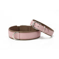 Afbeelding geladen in Galerij-viewer, Pink puppy collar AMICI made of soft, durable nappa leather with double D-ring, handmade in Germany.
