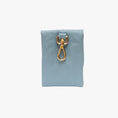 Afbeelding geladen in Galerij-viewer, Poepzakhouder Licht blauw Leer
