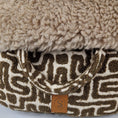 Afbeelding geladen in Galerij-viewer, POOCH POUCH Marrakesh Olive ronde Hondenmand
